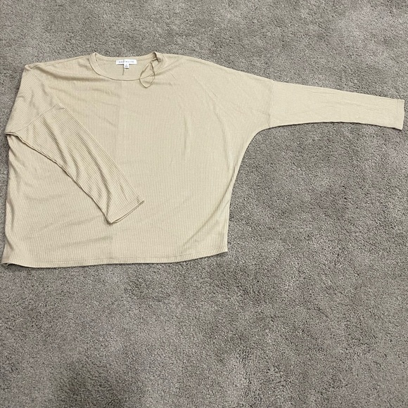 Socialite beige long sleeve ribbed top - Picture 2 of 6